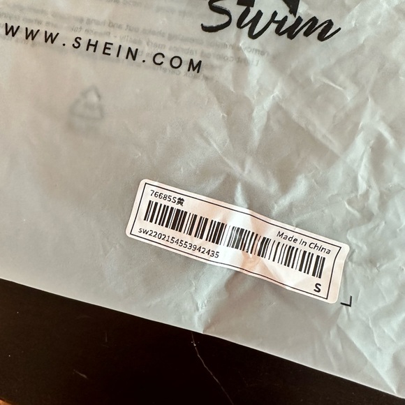 SHEIN Yellow Bikini Top & Bottoms - Picture 8 of 8